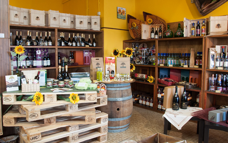 Punto Vendita di Ponte Nuovo - Cantina Spinetta