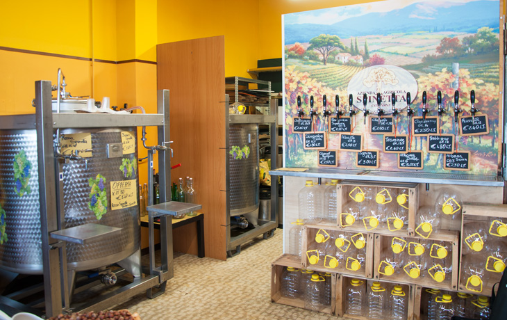 Punto Vendita di Ponte Nuovo - Cantina Spinetta